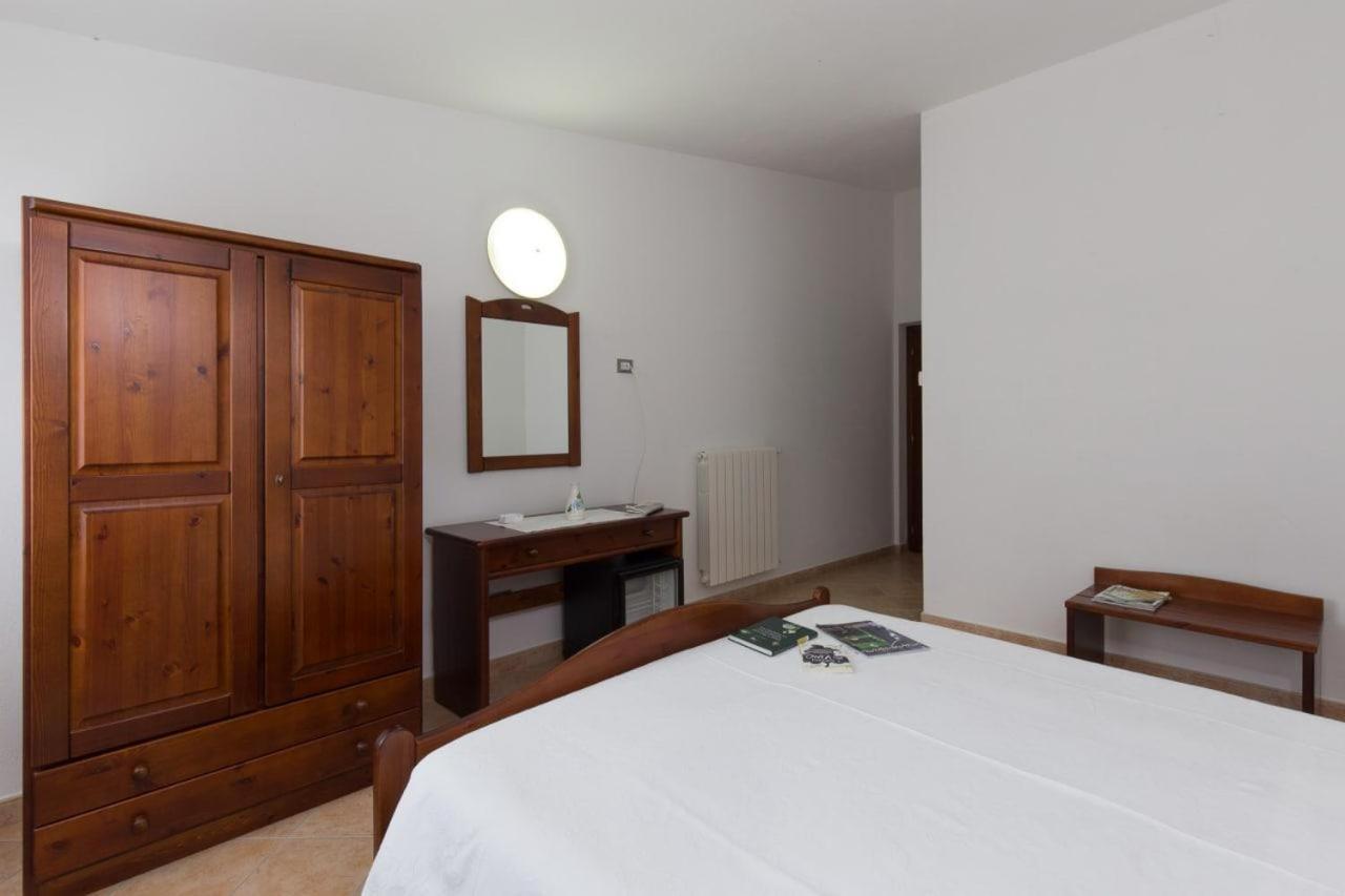 Hotel Ispinigoli Dorgali Eksteriør billede