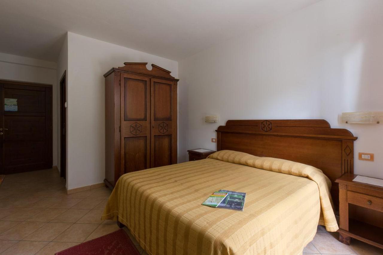 Hotel Ispinigoli Dorgali Eksteriør billede