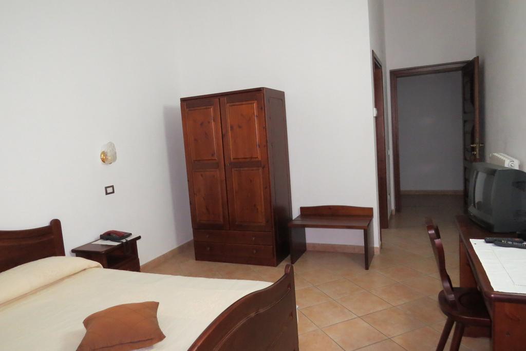 Hotel Ispinigoli Dorgali Værelse billede
